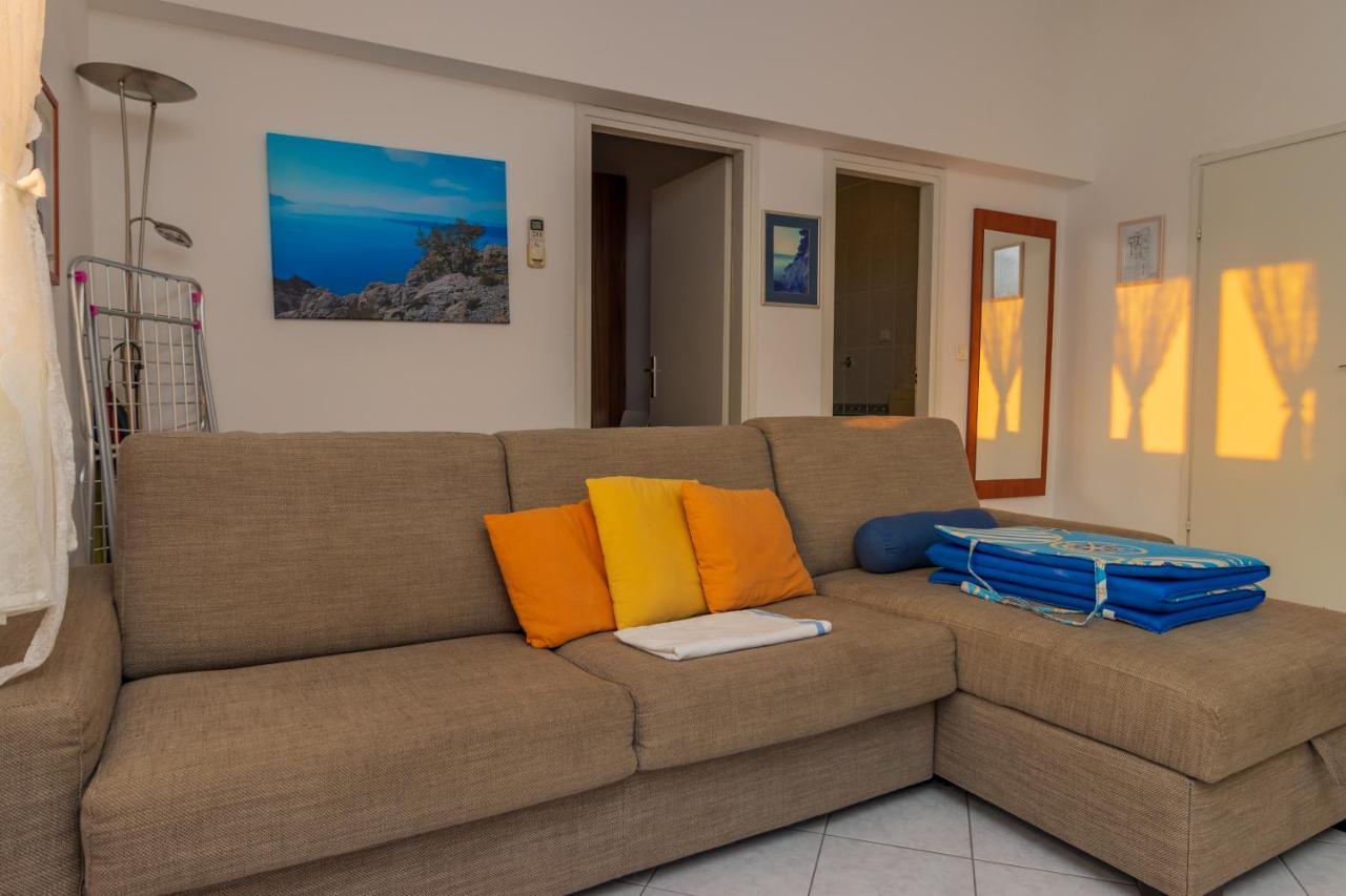 Apartments Villa Mandolina Marusici  エクステリア 写真