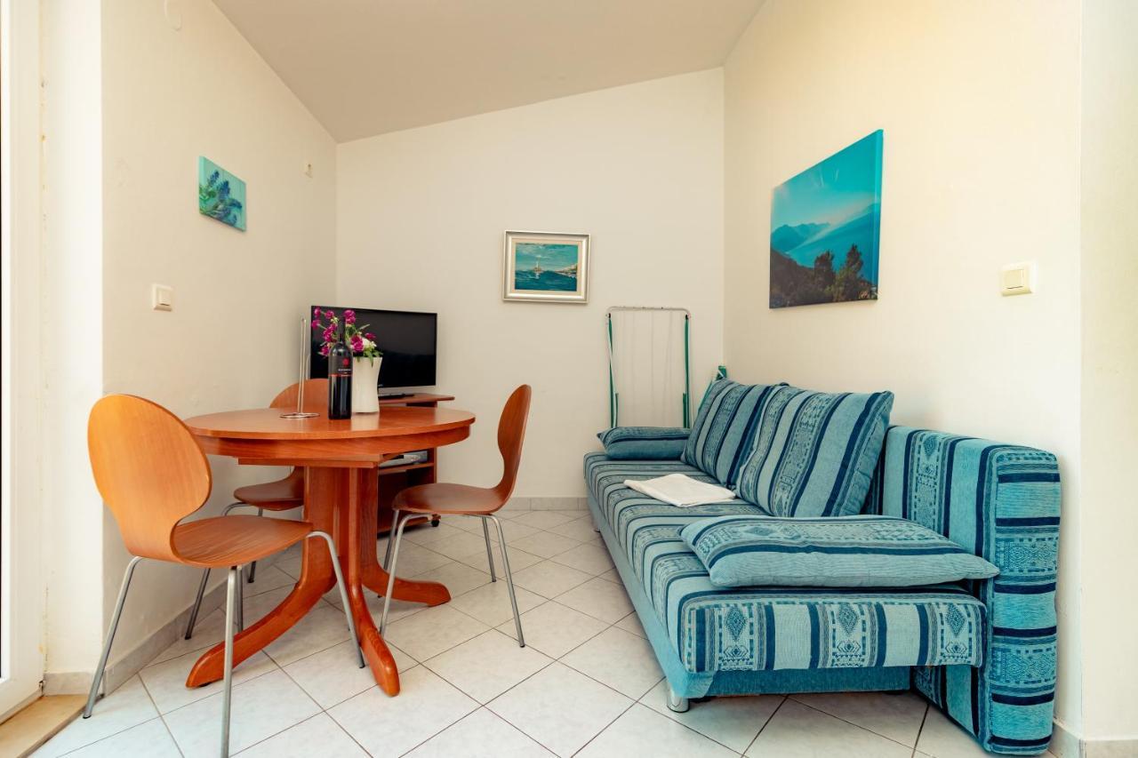 Apartments Villa Mandolina Marusici  エクステリア 写真