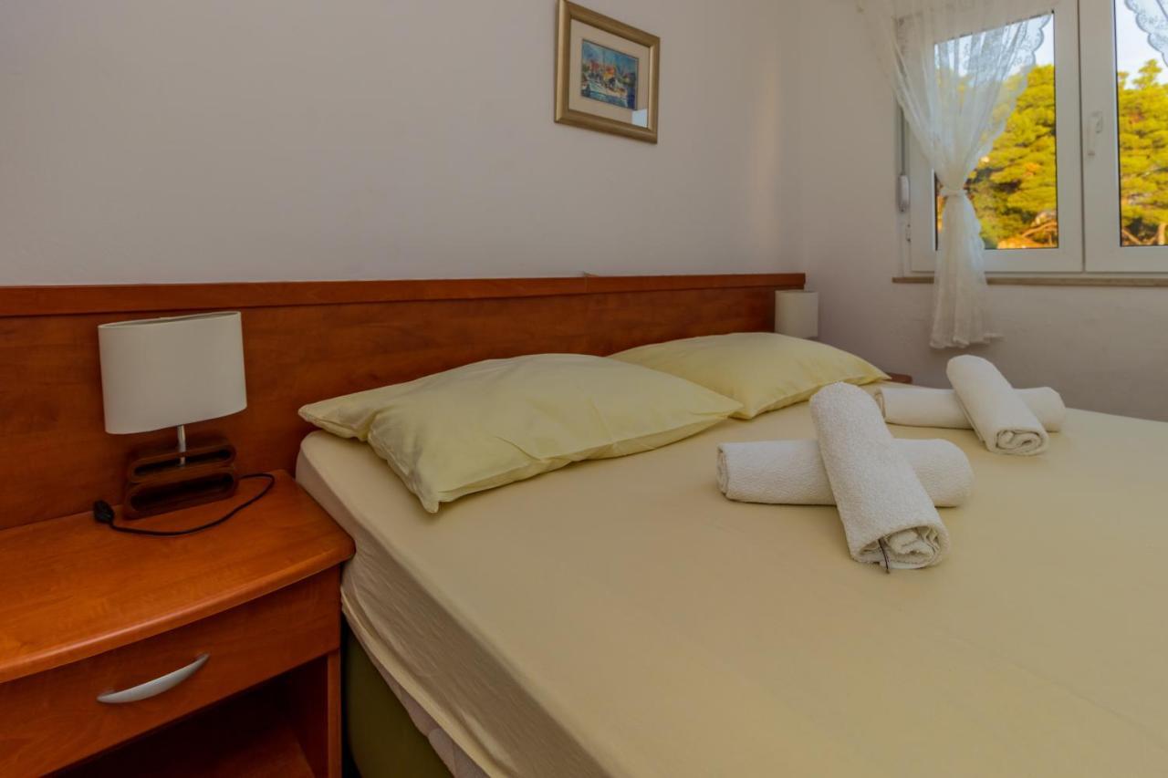 Apartments Villa Mandolina Marusici  エクステリア 写真